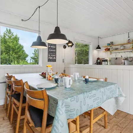 Elin - 3km From The Sea By Interhome Bolilmark